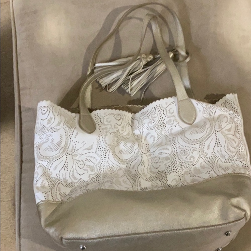 Shoulder bag